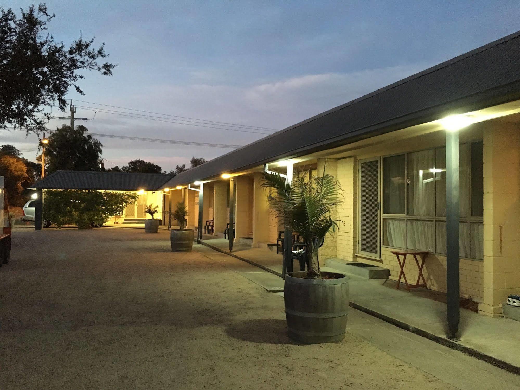 Rye Beach Motel Australia Exterior photo